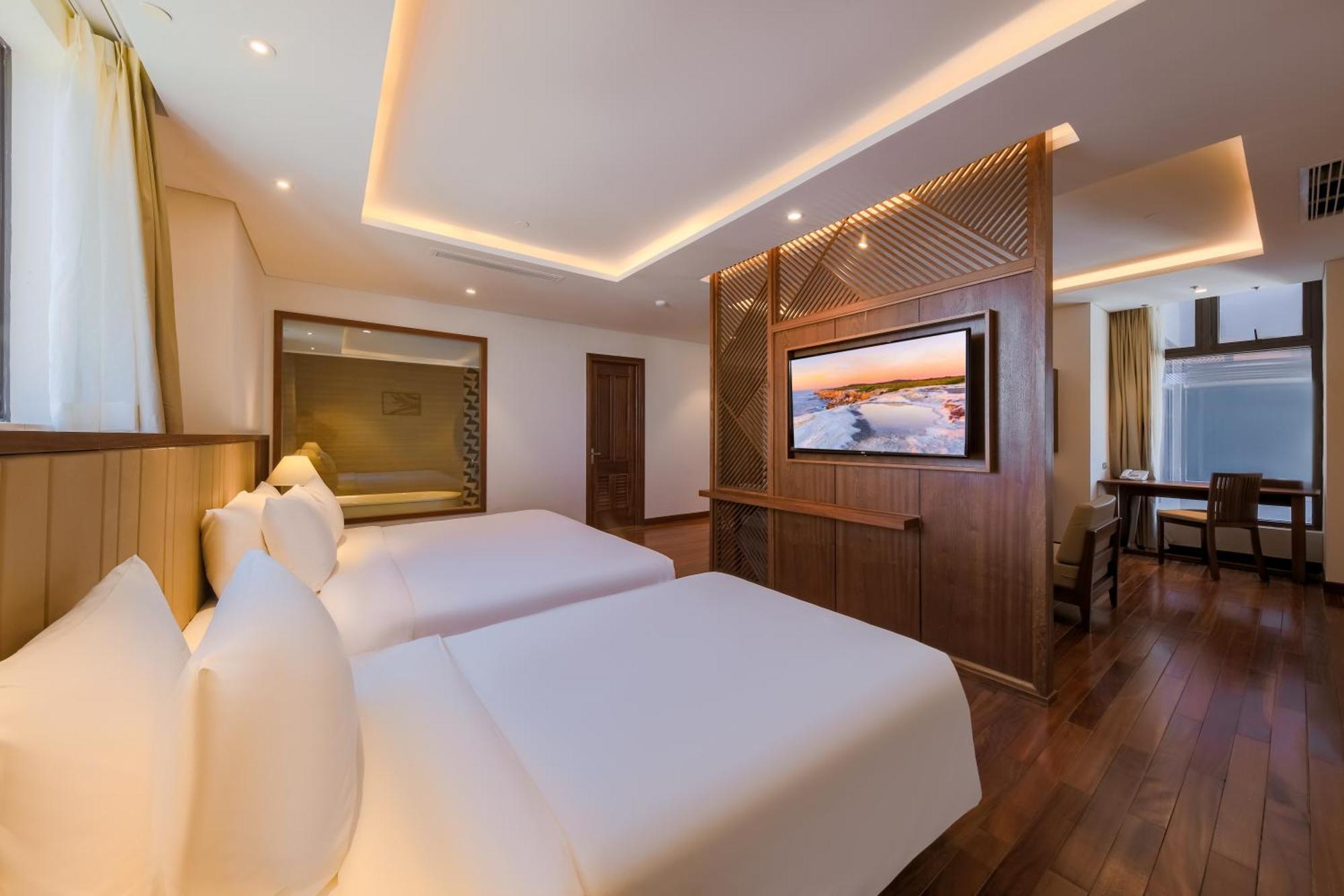 Green Beach Hotel На Транг Екстериор снимка